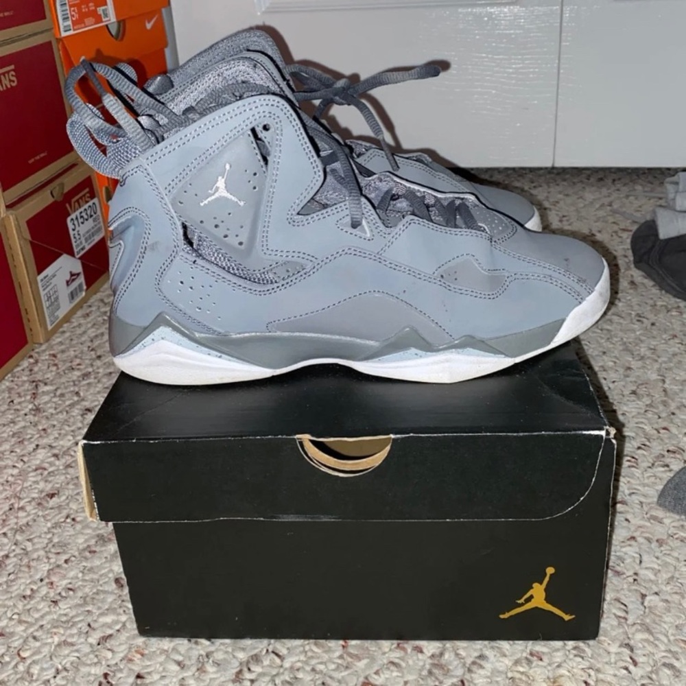 Jordan True Flight